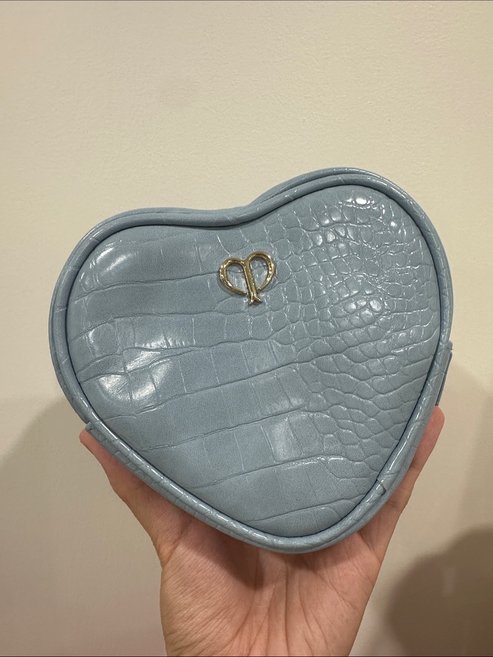 Light Blue Heart-Shaped Croc-Embossed Women’s Bag with Gold Accent